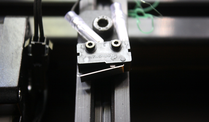 Концевые выключатели по Y и X-осям