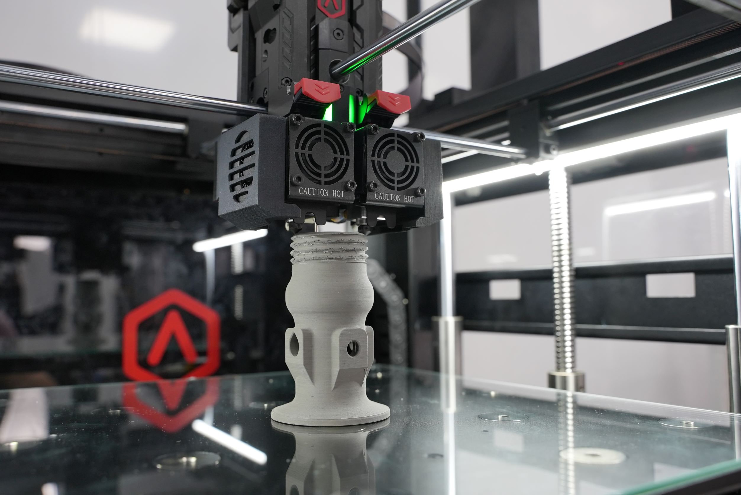 MetalFuse_printing green part min.JPG